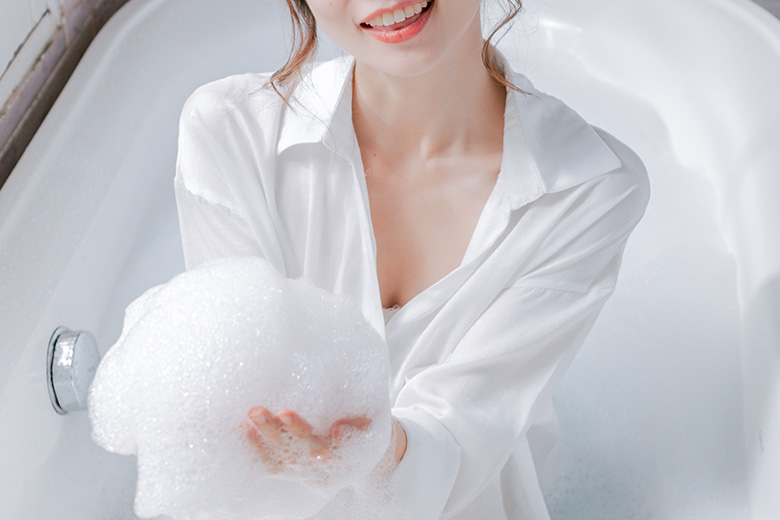 聖なる人妻の特徴その12